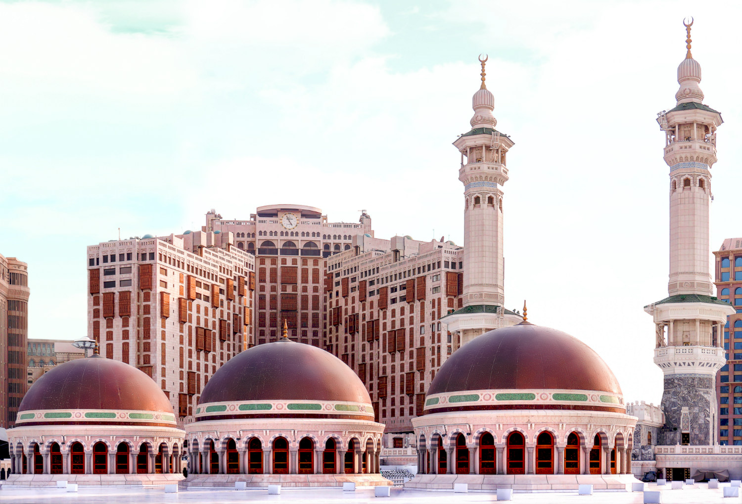 Makkah Millennium Hotel and Tower Exterior